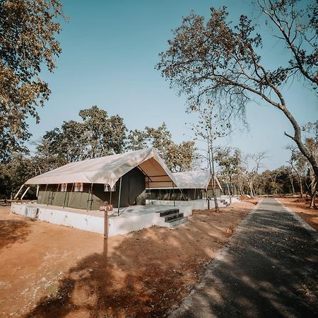 Palash The Jungle Resort Gondia Екстериор снимка