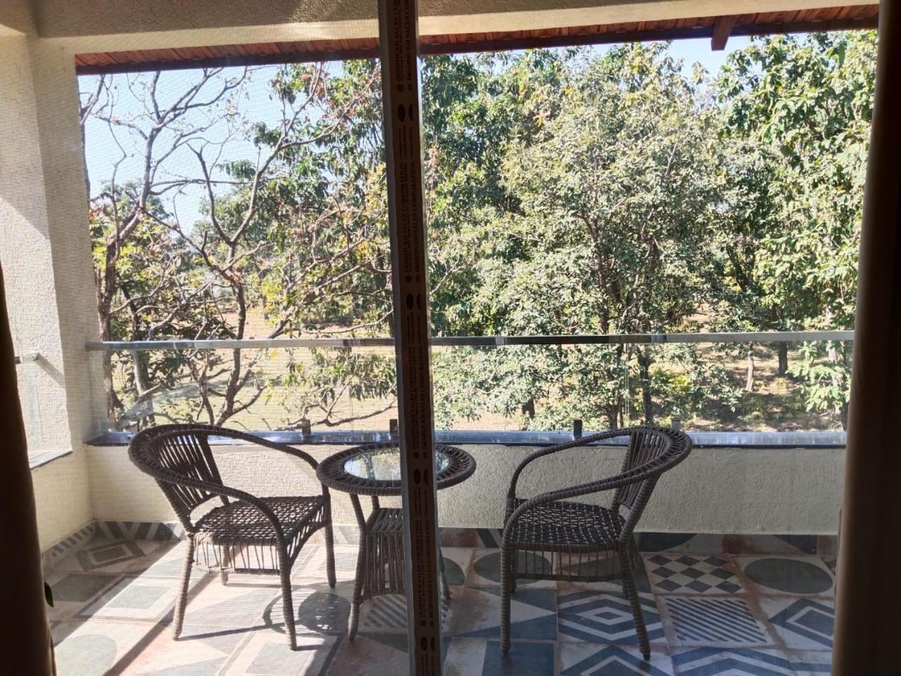 Palash The Jungle Resort Gondia Екстериор снимка