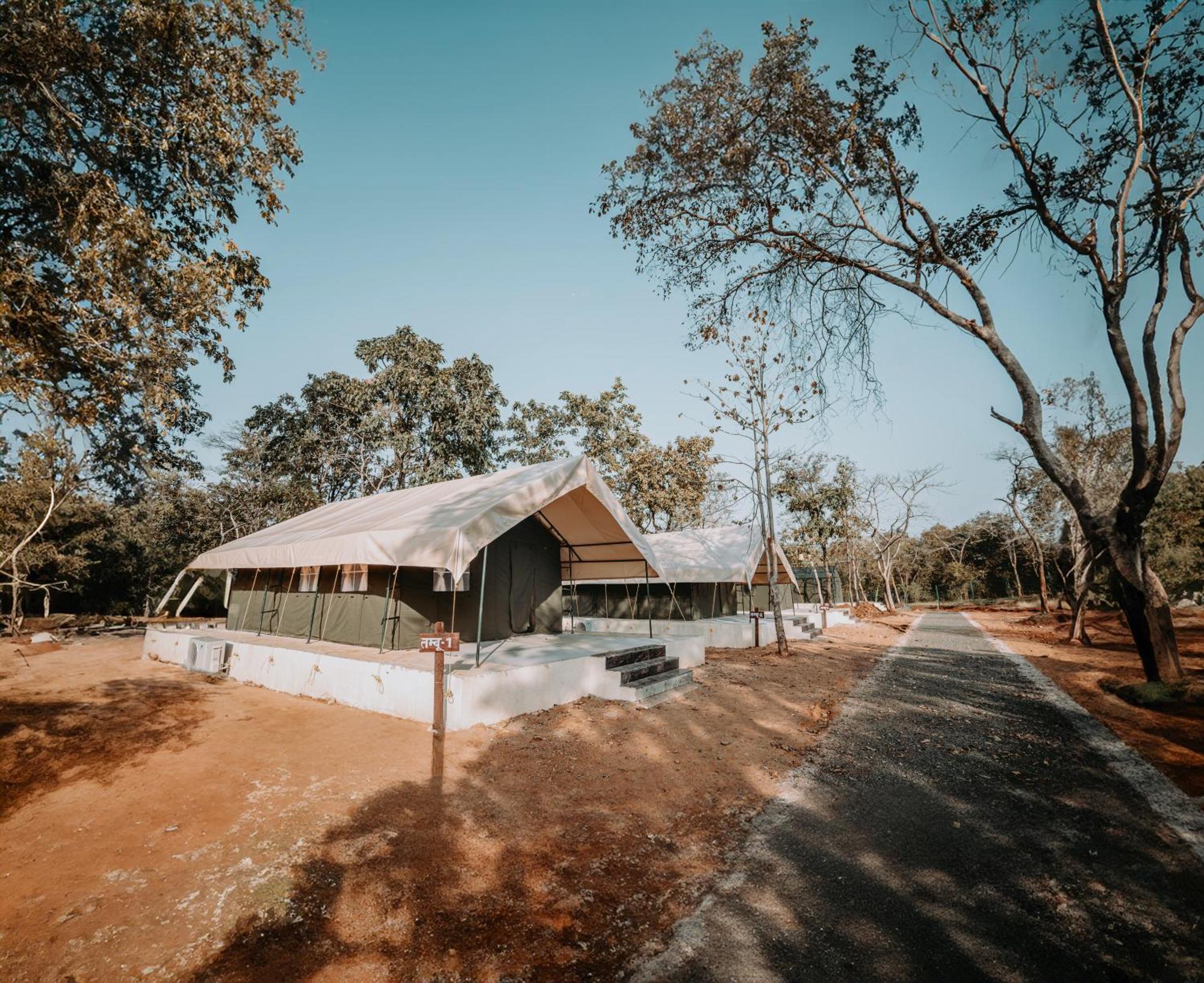Palash The Jungle Resort Gondia Екстериор снимка