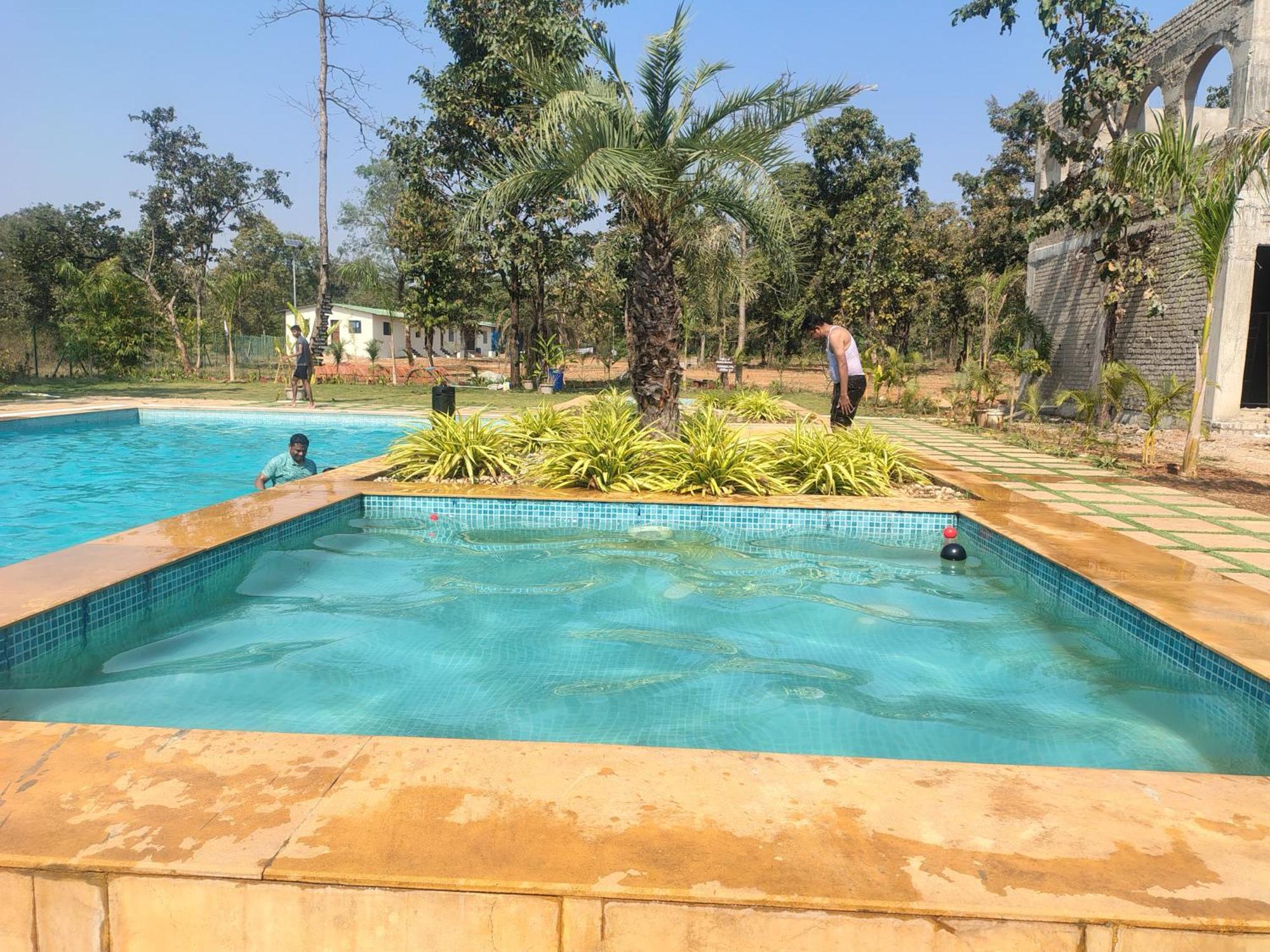 Palash The Jungle Resort Gondia Екстериор снимка