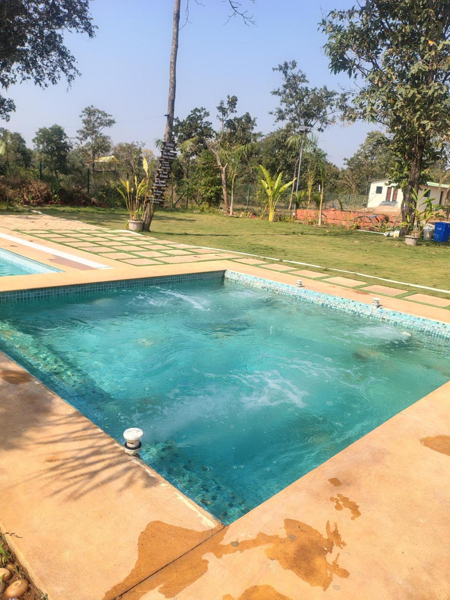 Palash The Jungle Resort Gondia Екстериор снимка
